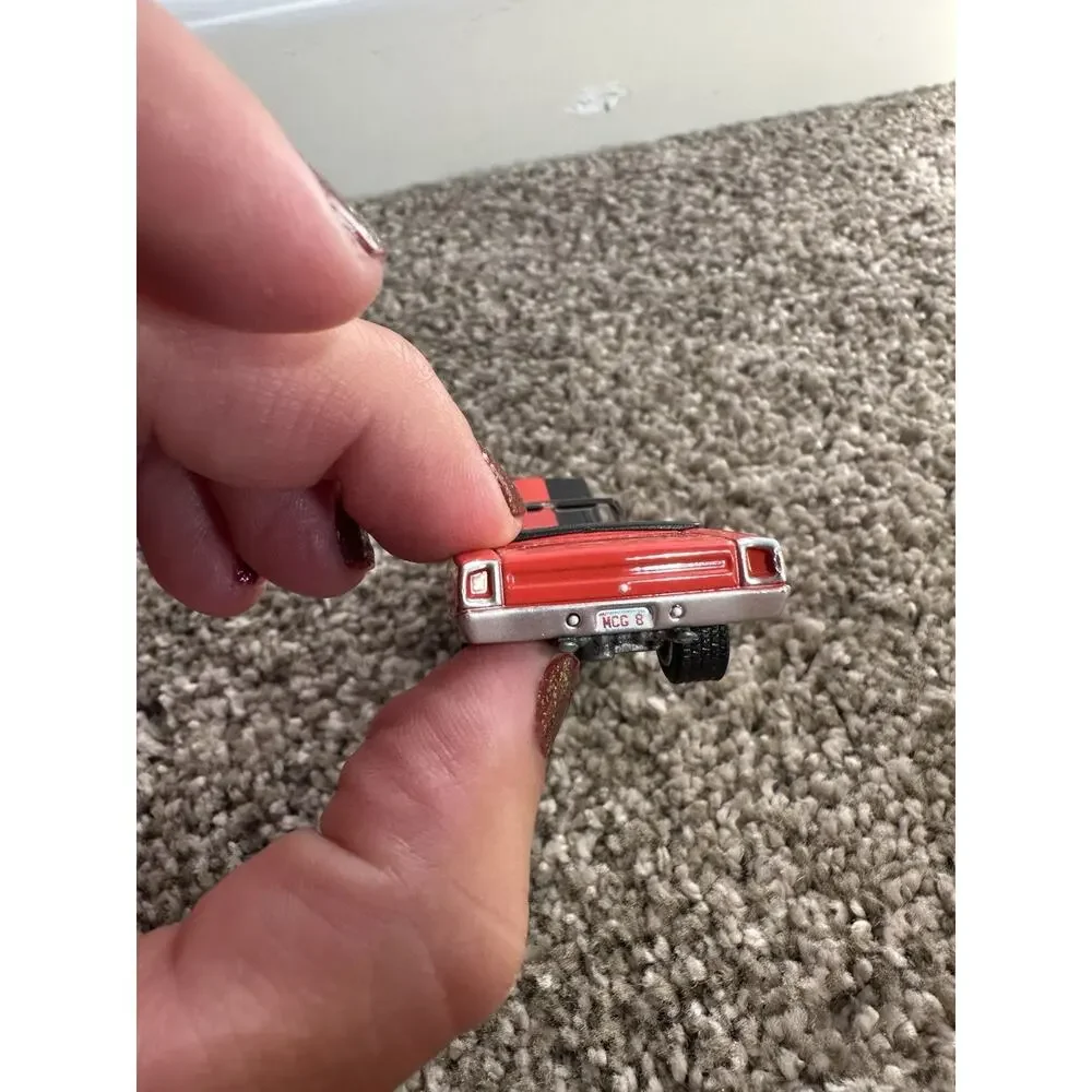 Greenlight 1969 Plymouth GTX Red And Black Loose 1:64